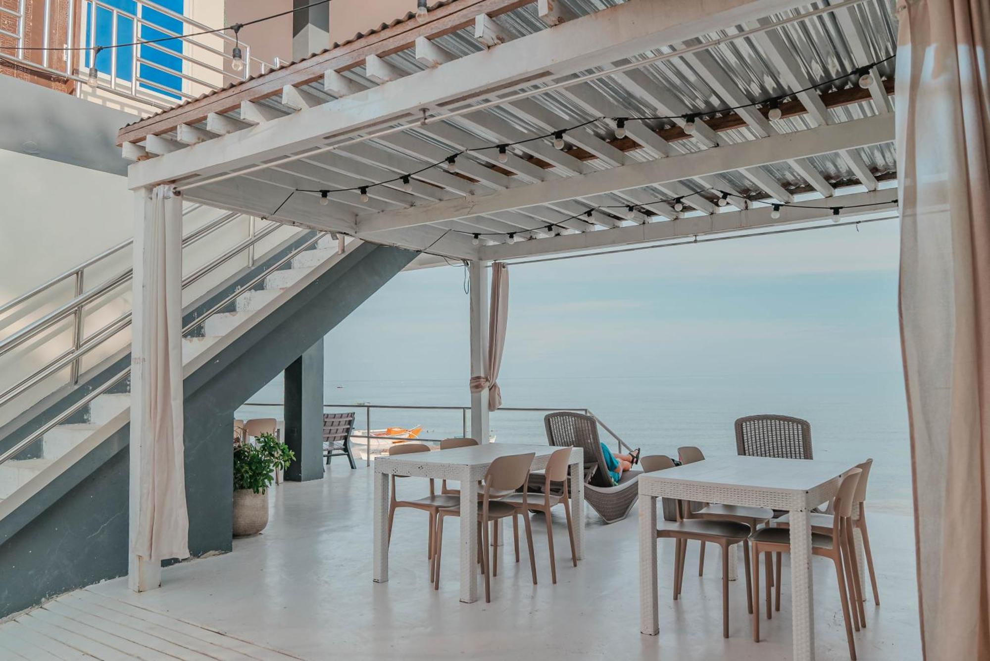 Gt Seaside Inn Oslob Extérieur photo