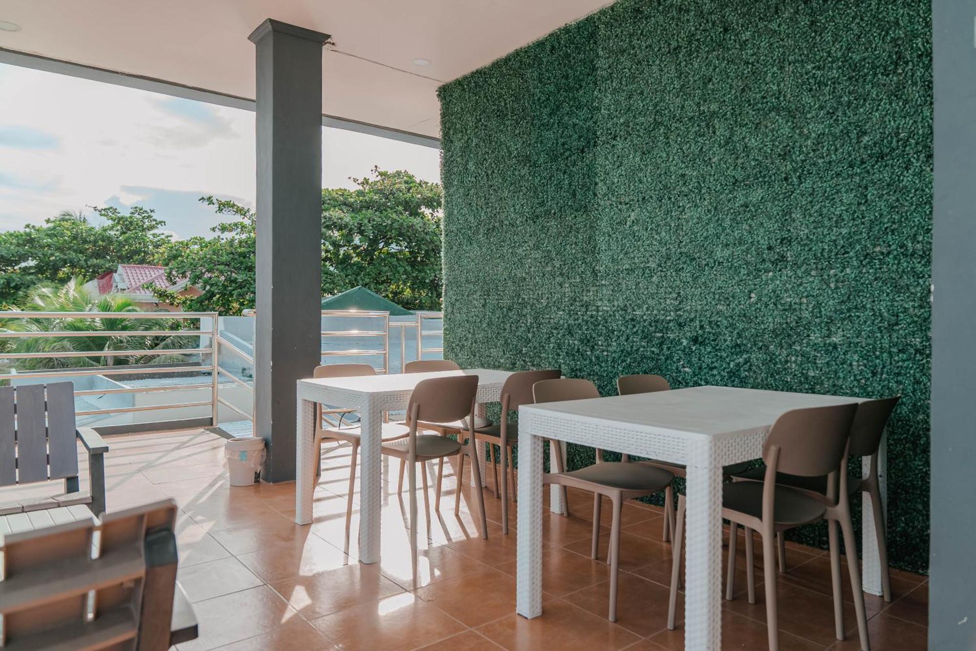 Gt Seaside Inn Oslob Extérieur photo